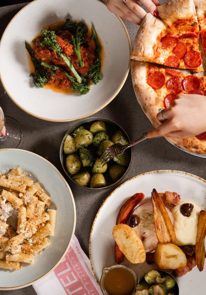 Festive dining cms-fratelli