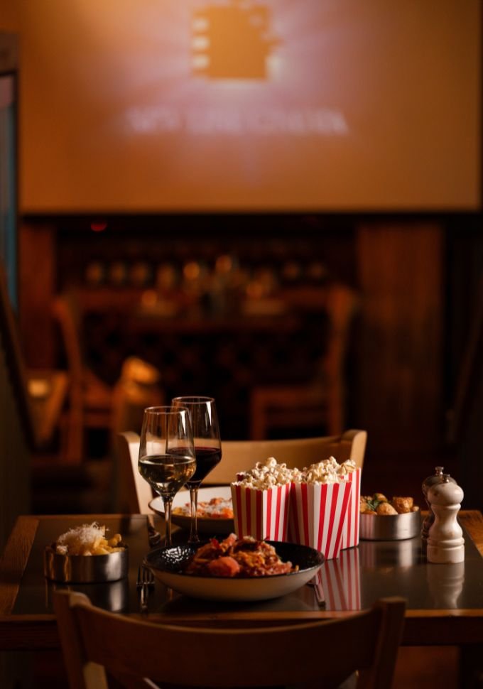 Elf movie night cms-fratelli